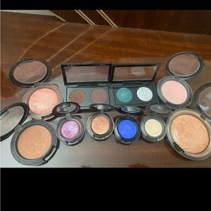 MAC bundle blush eyeshadow highlighter